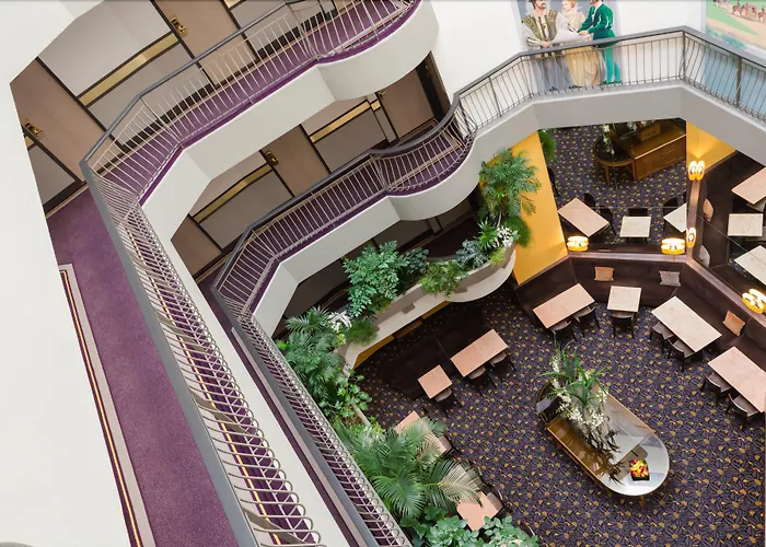 Hotel Paris Neuilly